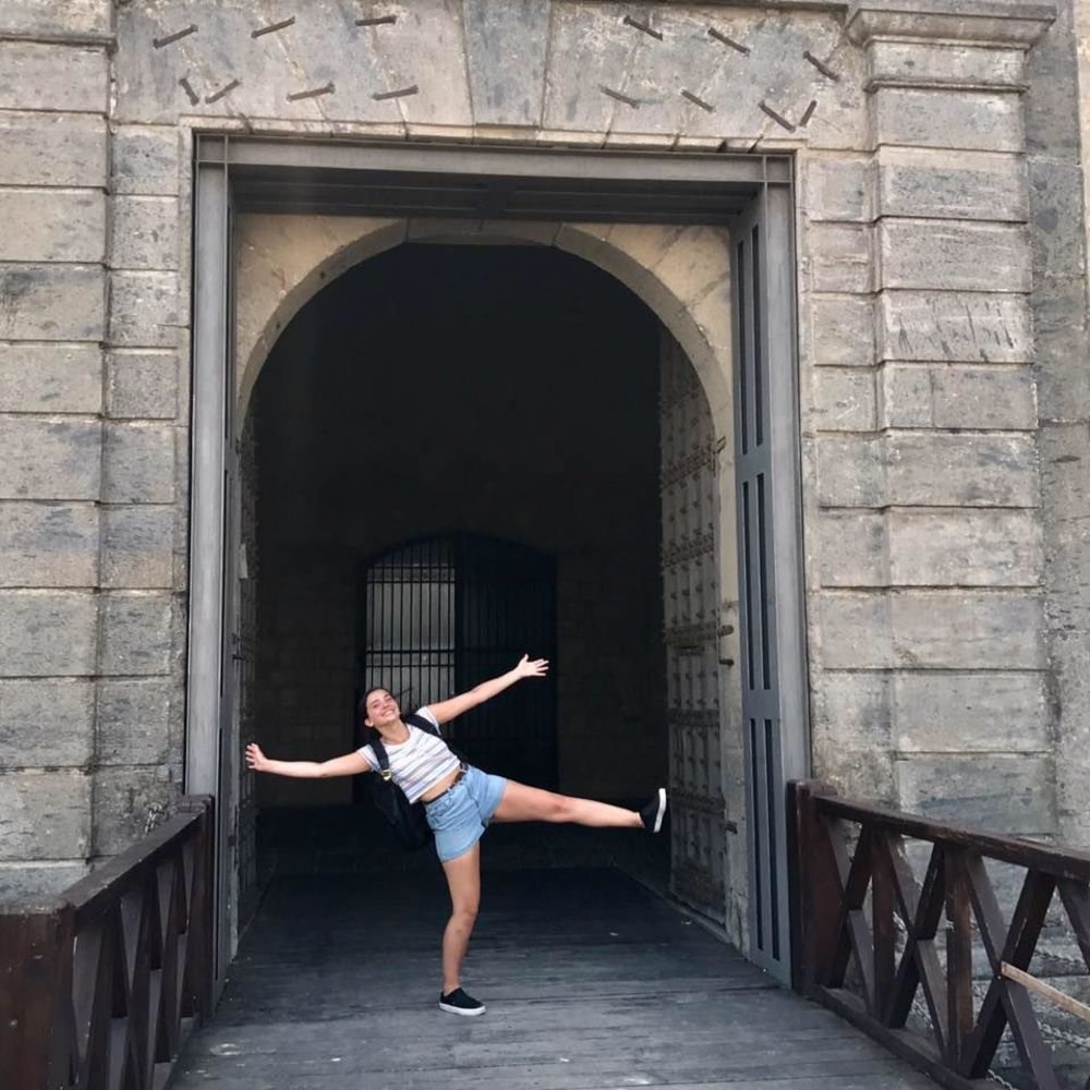 Meet your Posher, Isabella